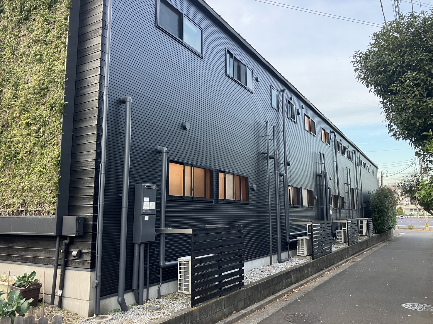 仲町どろんこ保育園外部塗装工事の施工写真2