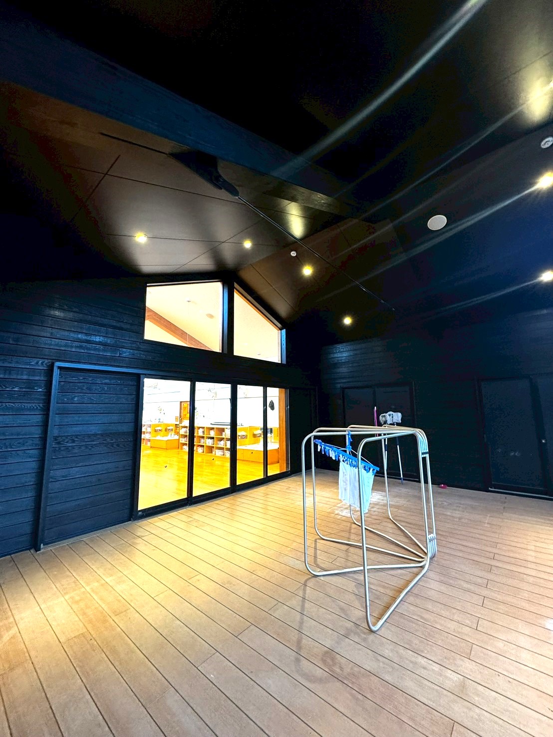 仲町どろんこ保育園外部塗装工事の施工写真4